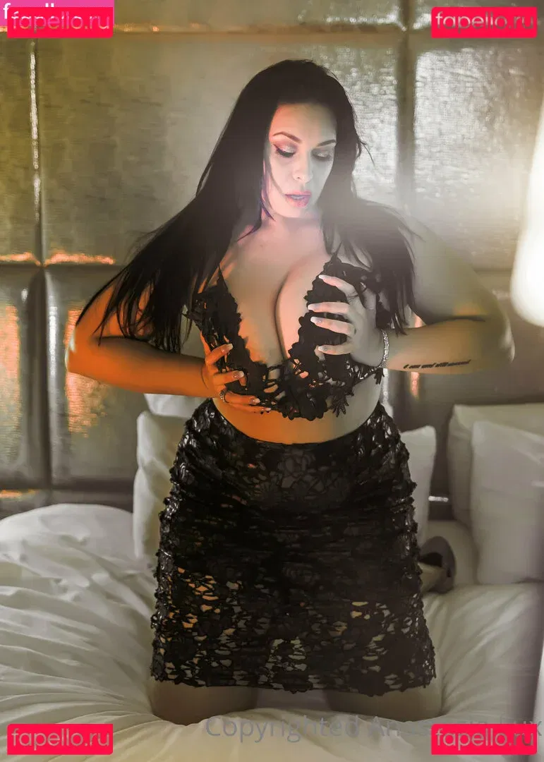 anastasialux2 Onlyfans Photo Gallery 