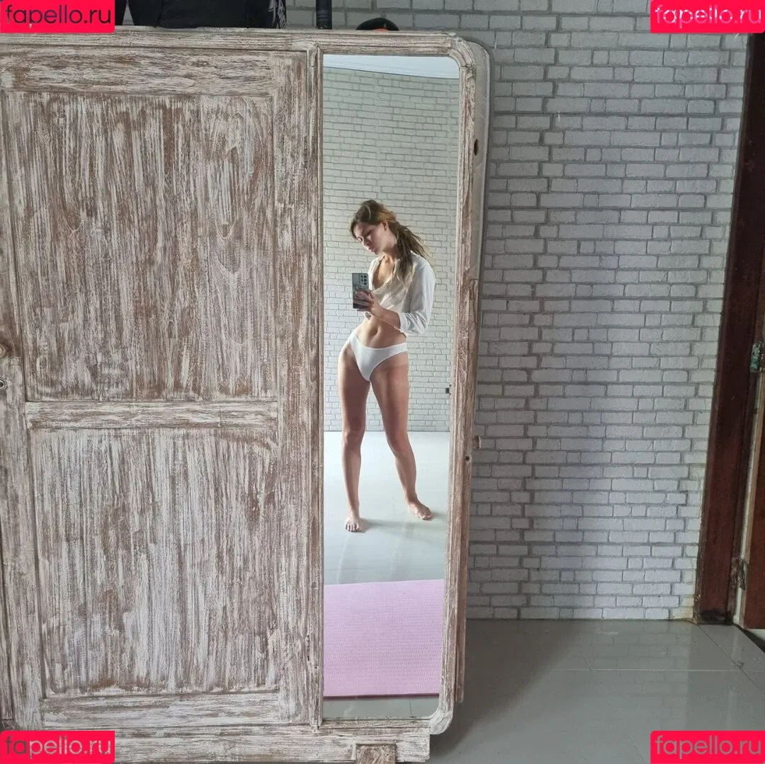 Nancy Novikova Onlyfans Photo Gallery 