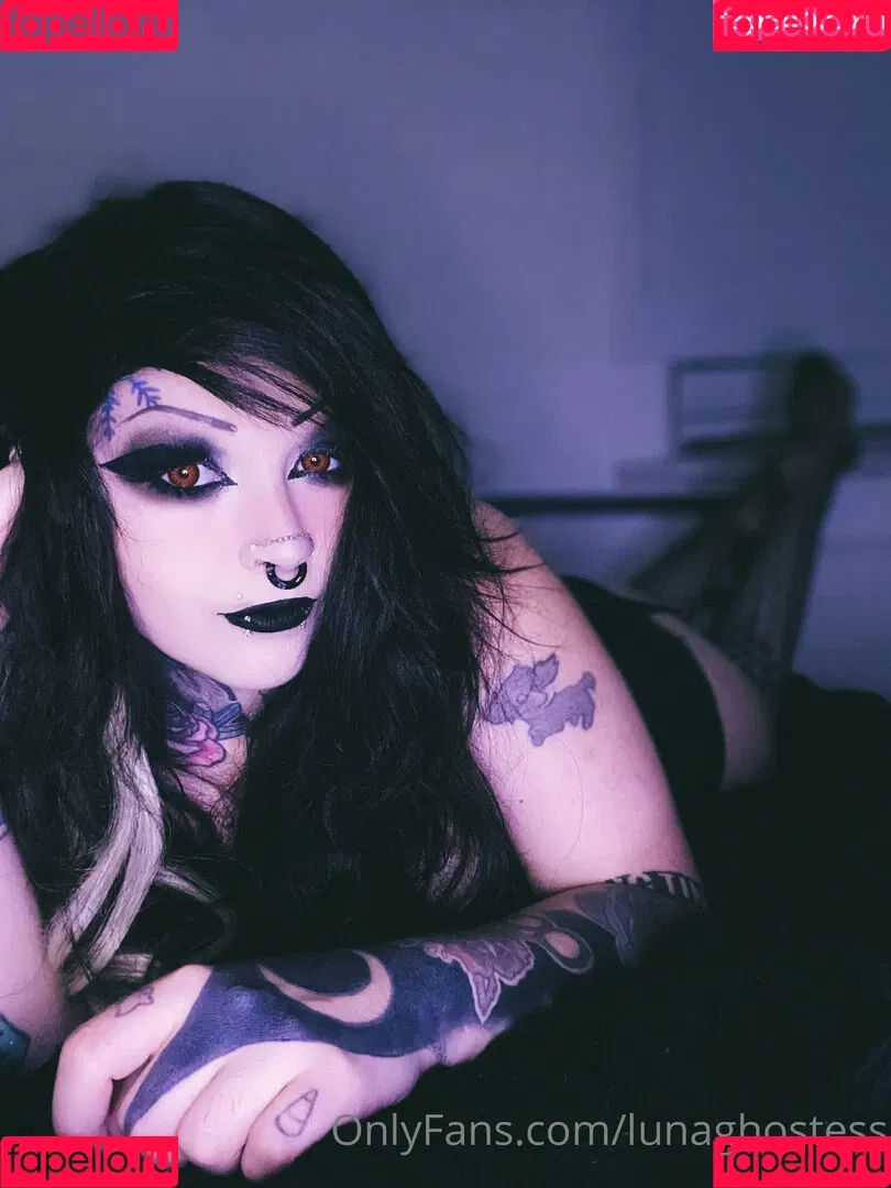 Luna Ghostess Onlyfans Photo Gallery 