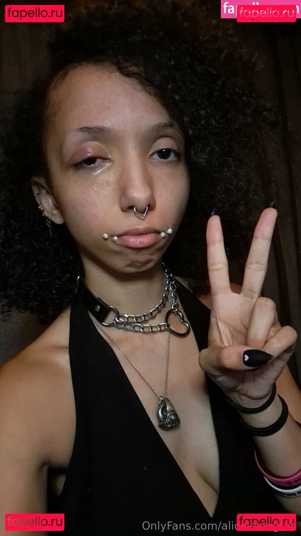 alicelexington Onlyfans Photo Gallery 