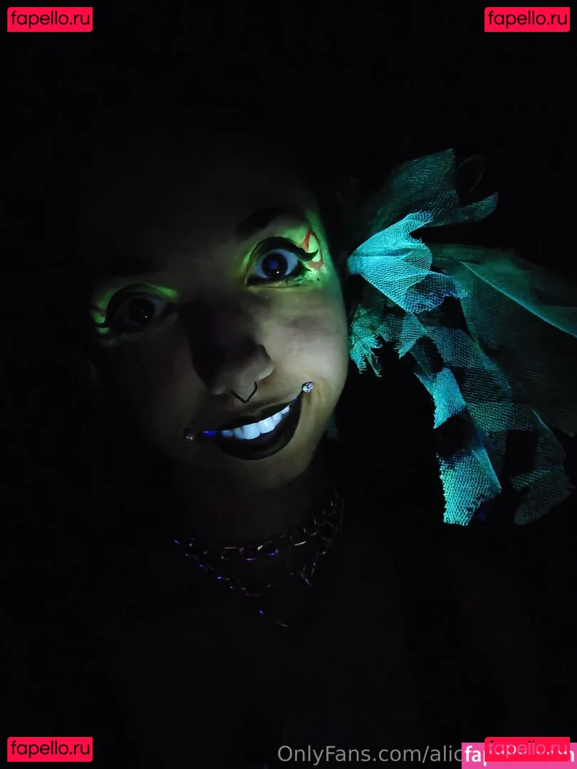 alicelexington Onlyfans Photo Gallery 