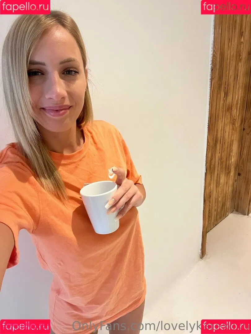 lovelykatexoxo Onlyfans Photo Gallery 