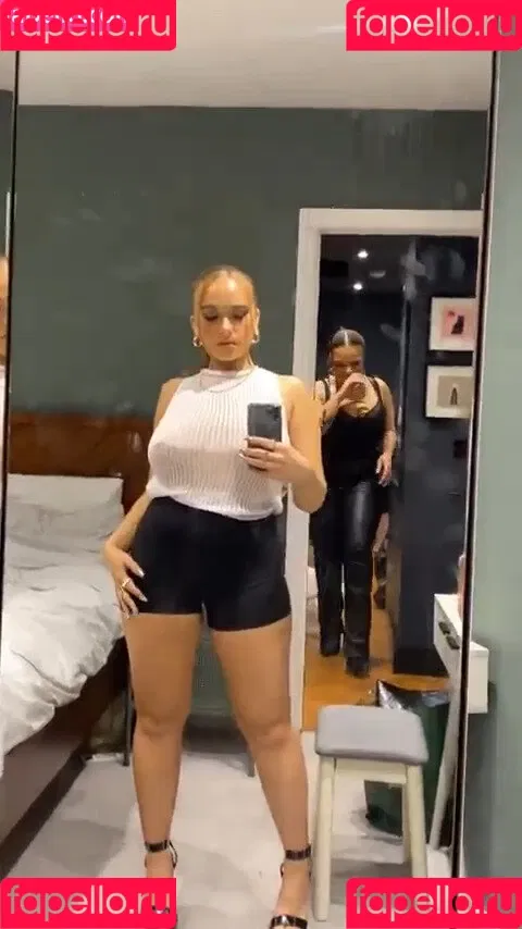 Laura Svensson Onlyfans Photo Gallery 
