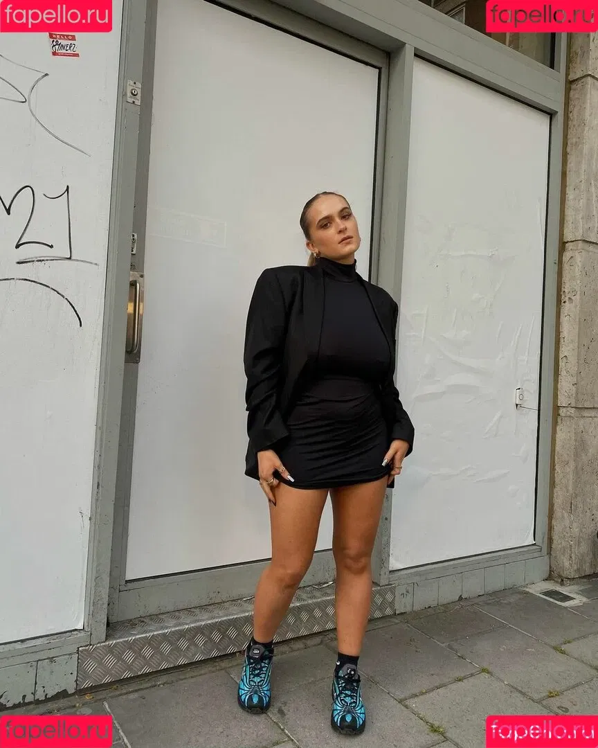 Laura Svensson Onlyfans Photo Gallery 
