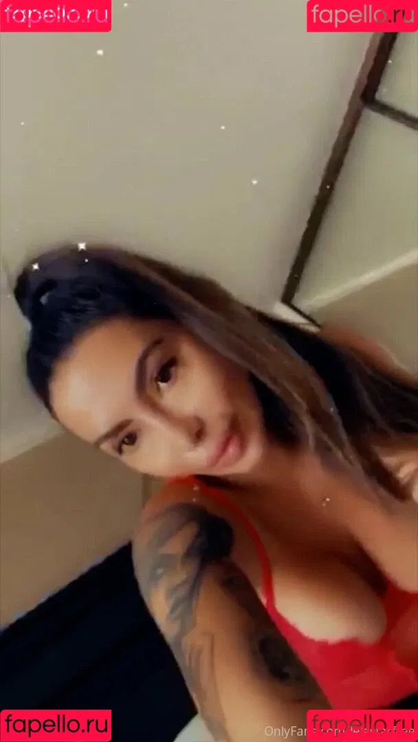 lelastarfree Onlyfans Photo Gallery 