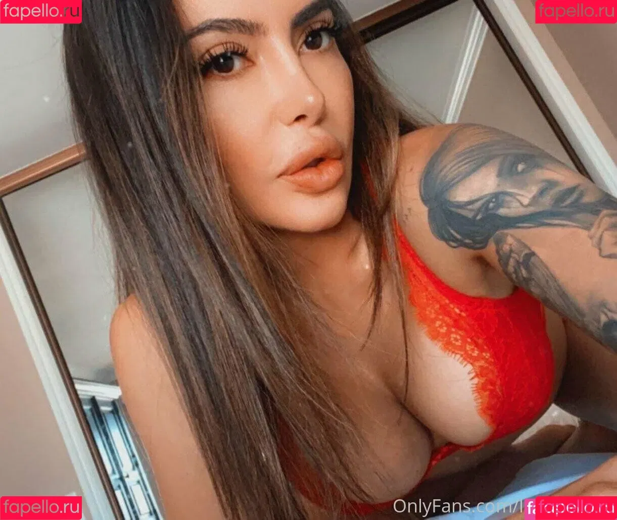 lelastarfree Onlyfans Photo Gallery 