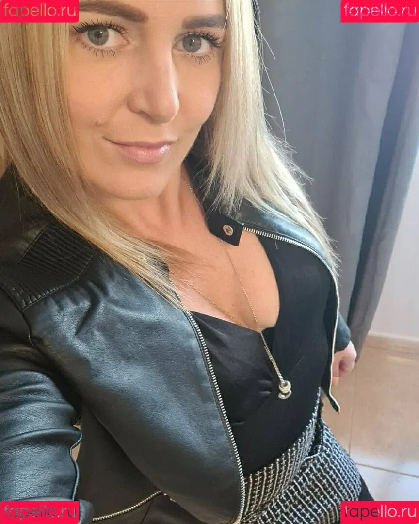 Ashley Campbell Onlyfans Photo Gallery 