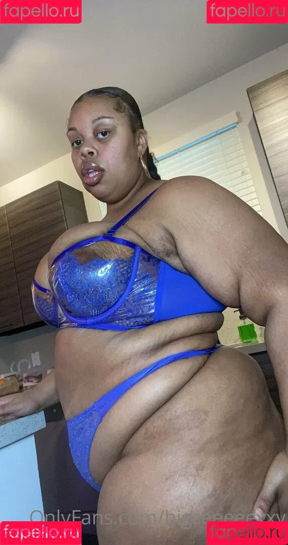 bigseeeeexxy Onlyfans Photo Gallery 