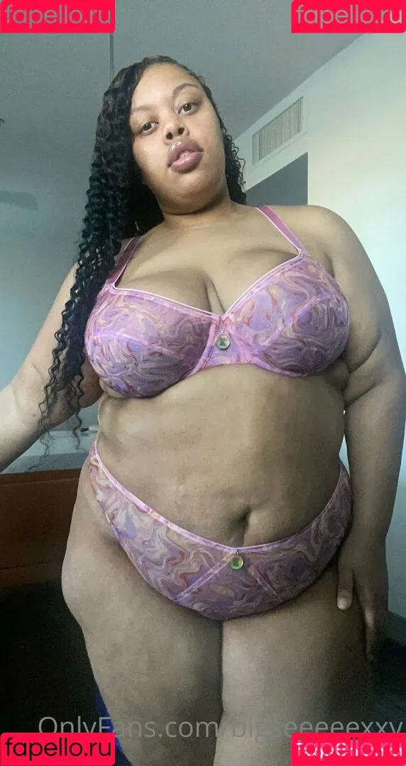 bigseeeeexxy Onlyfans Photo Gallery 