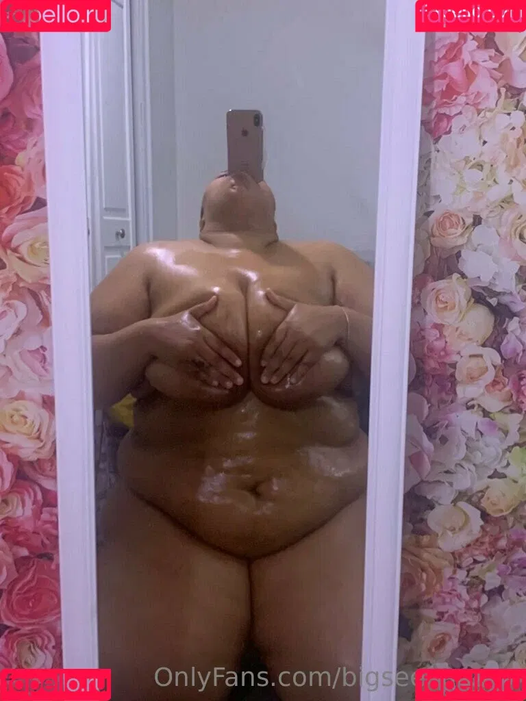 bigseeeeexxy Onlyfans Photo Gallery 