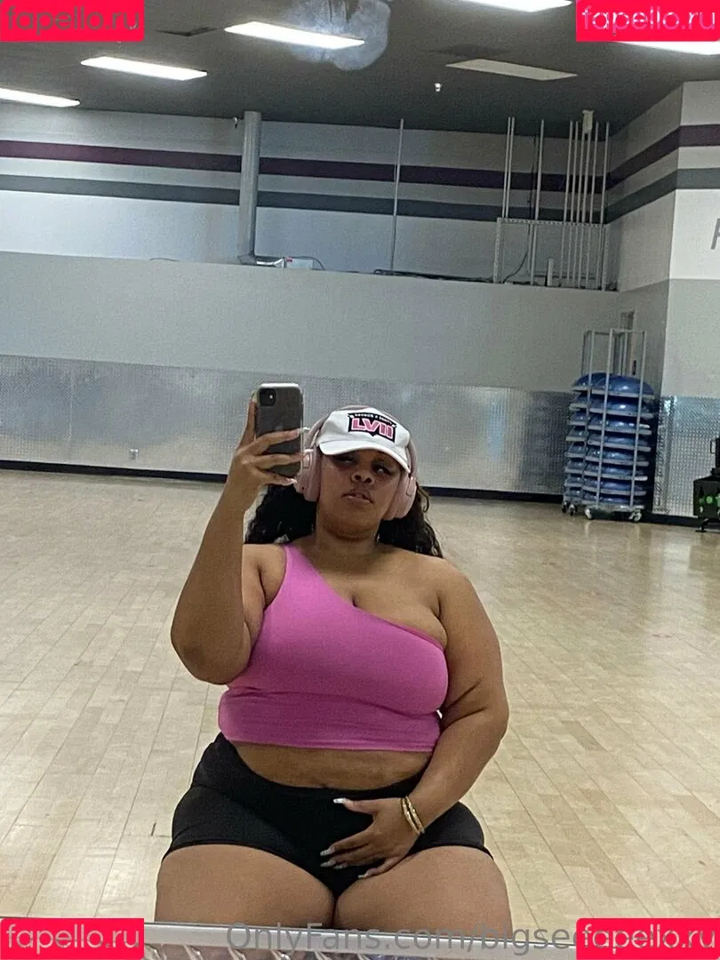 bigseeeeexxy Onlyfans Photo Gallery 