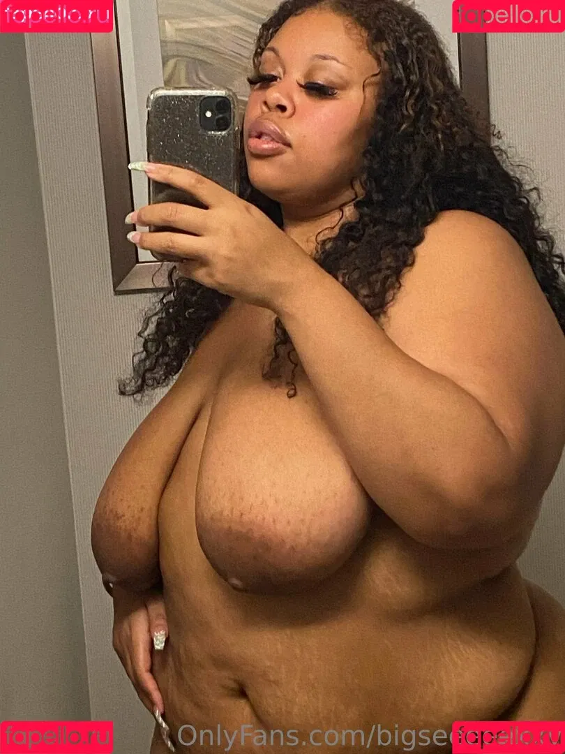 bigseeeeexxy Onlyfans Photo Gallery 