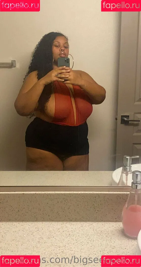 bigseeeeexxy Onlyfans Photo Gallery 