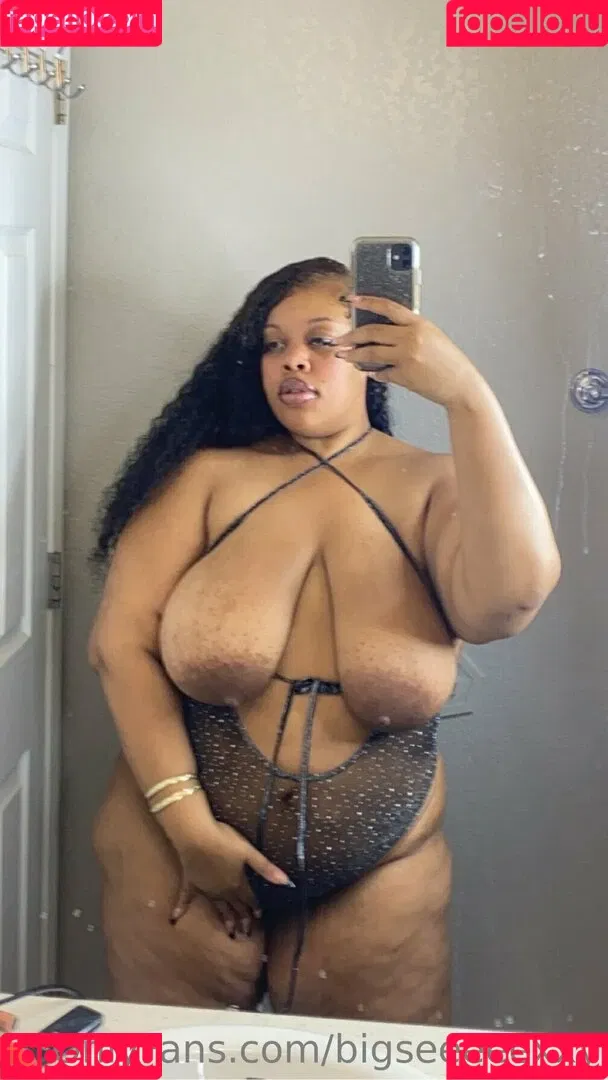 bigseeeeexxy Onlyfans Photo Gallery 