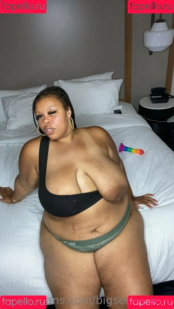 bigseeeeexxy Onlyfans Photo Gallery 