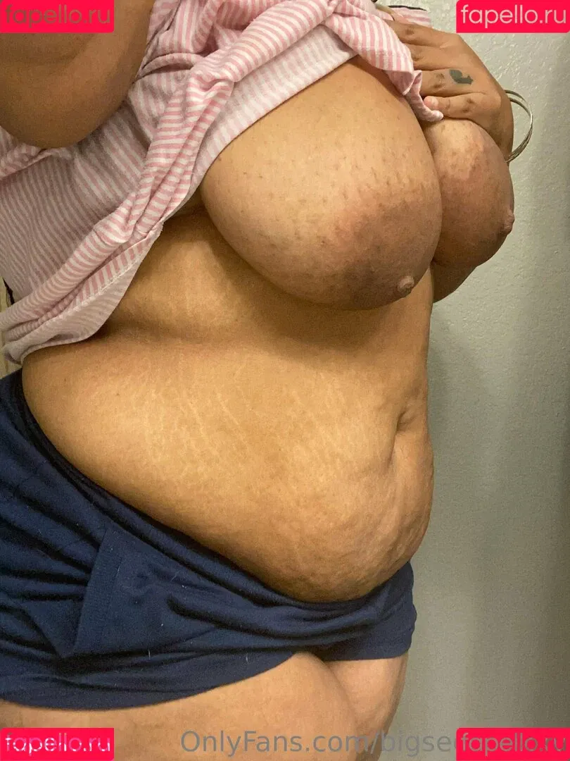 bigseeeeexxy Onlyfans Photo Gallery 
