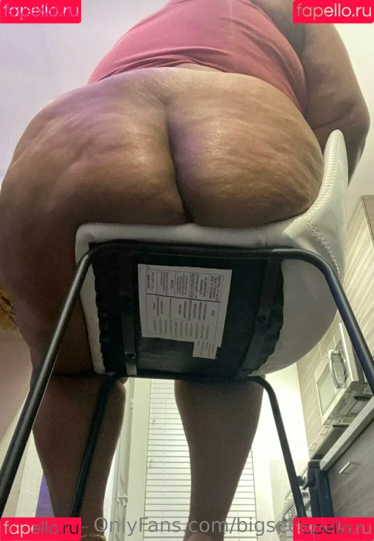 bigseeeeexxy Onlyfans Photo Gallery 