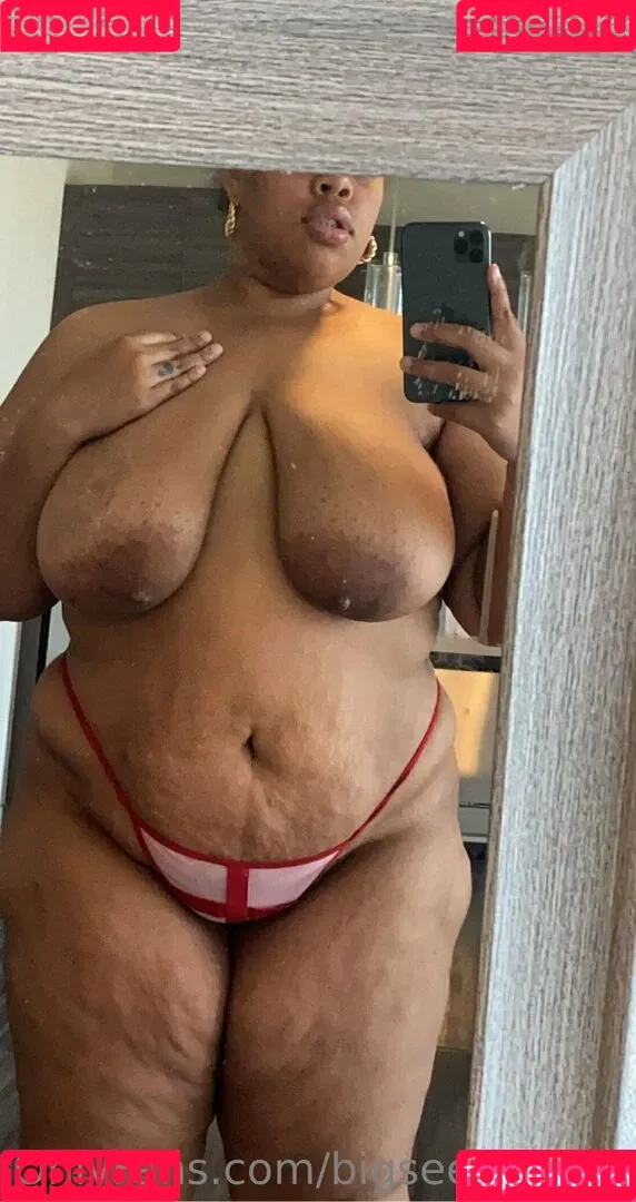 bigseeeeexxy Onlyfans Photo Gallery 