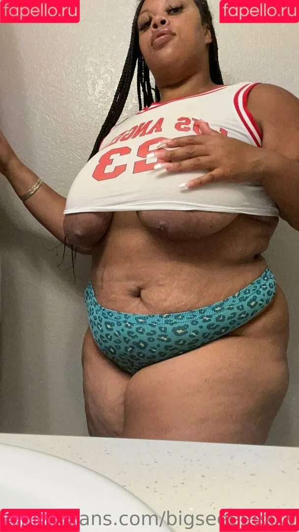 bigseeeeexxy Onlyfans Photo Gallery 