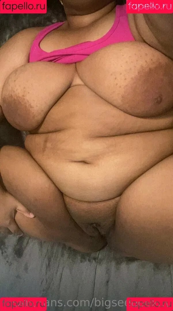 bigseeeeexxy Onlyfans Photo Gallery 