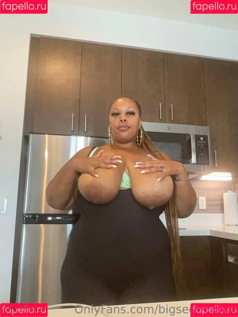 bigseeeeexxy Onlyfans Photo Gallery 