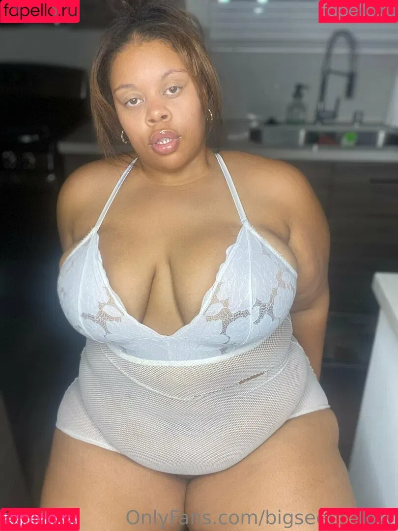 bigseeeeexxy Onlyfans Photo Gallery 