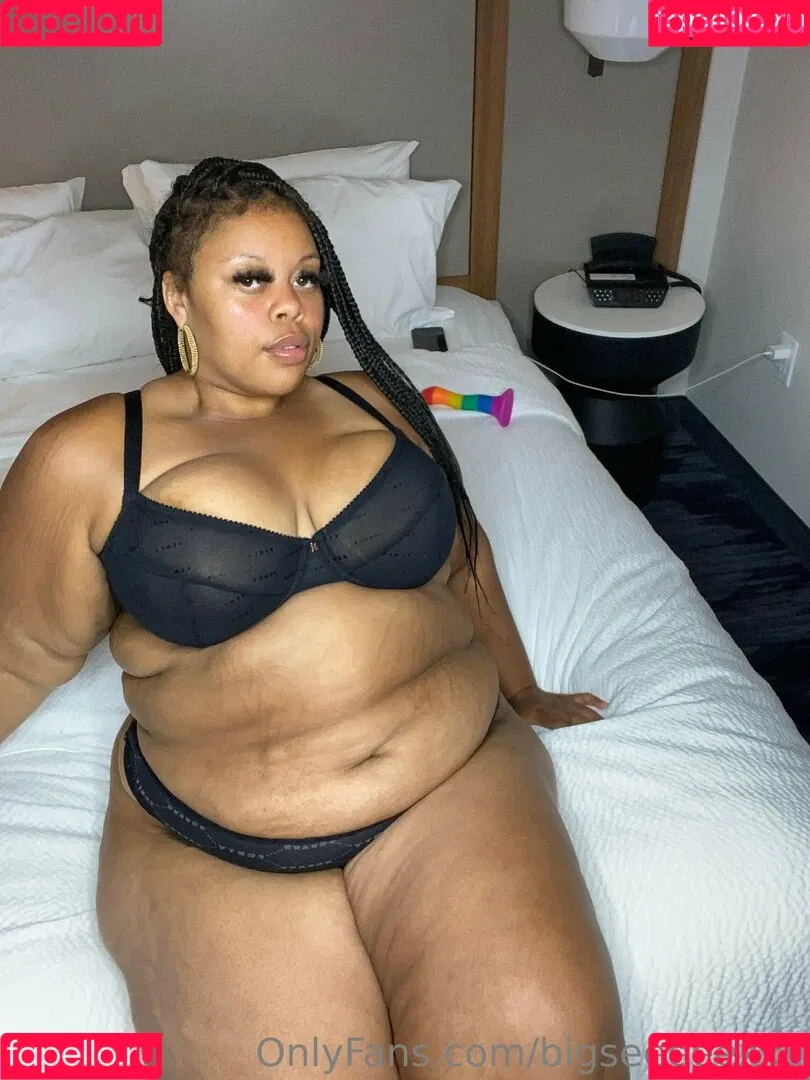 bigseeeeexxy Onlyfans Photo Gallery 