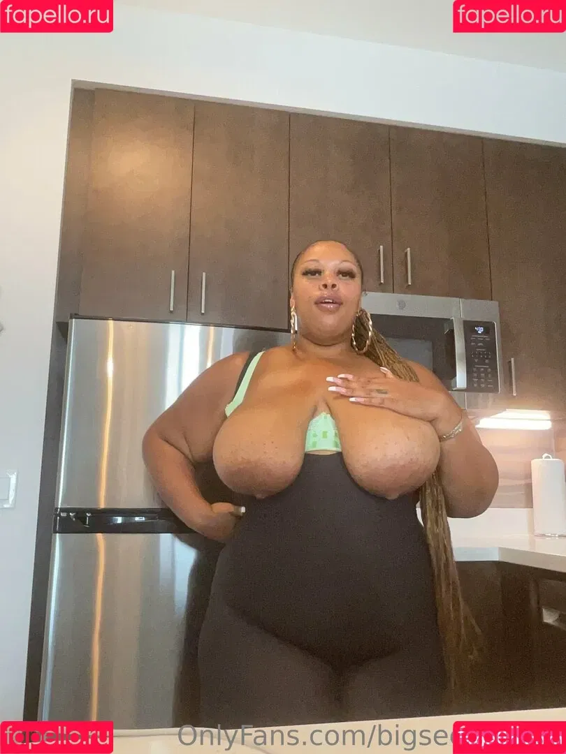 bigseeeeexxy Onlyfans Photo Gallery 
