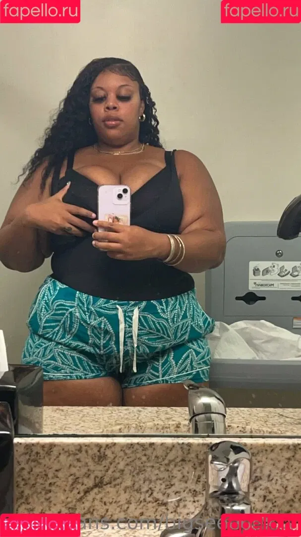 bigseeeeexxy Onlyfans Photo Gallery 