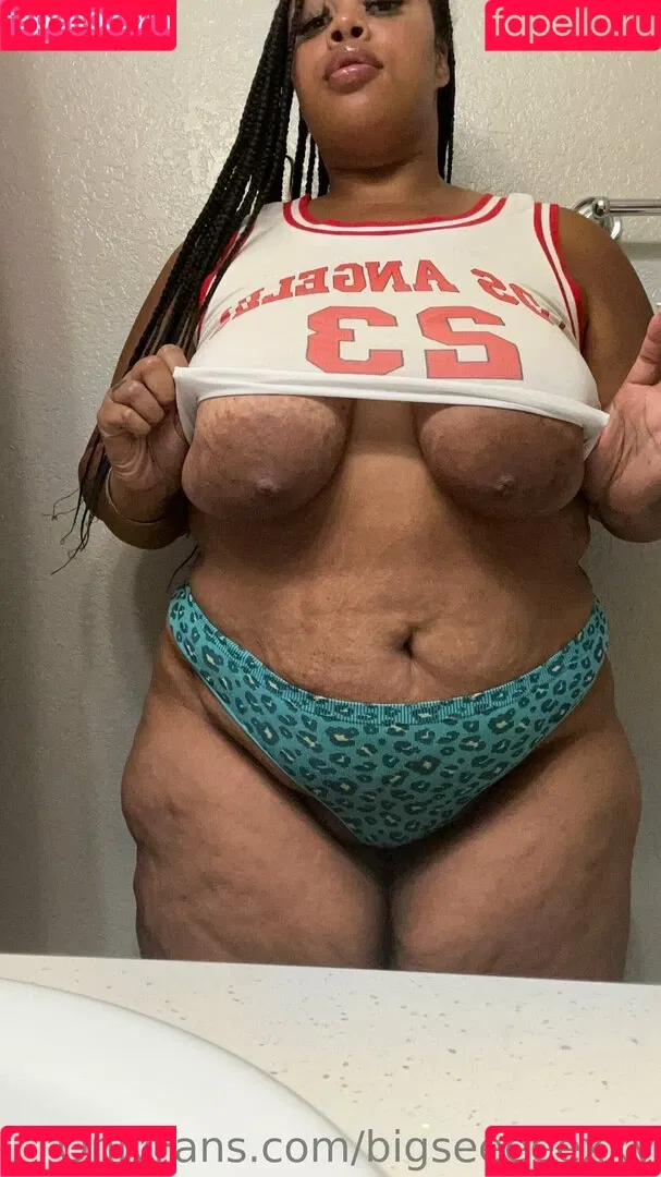 bigseeeeexxy Onlyfans Photo Gallery 