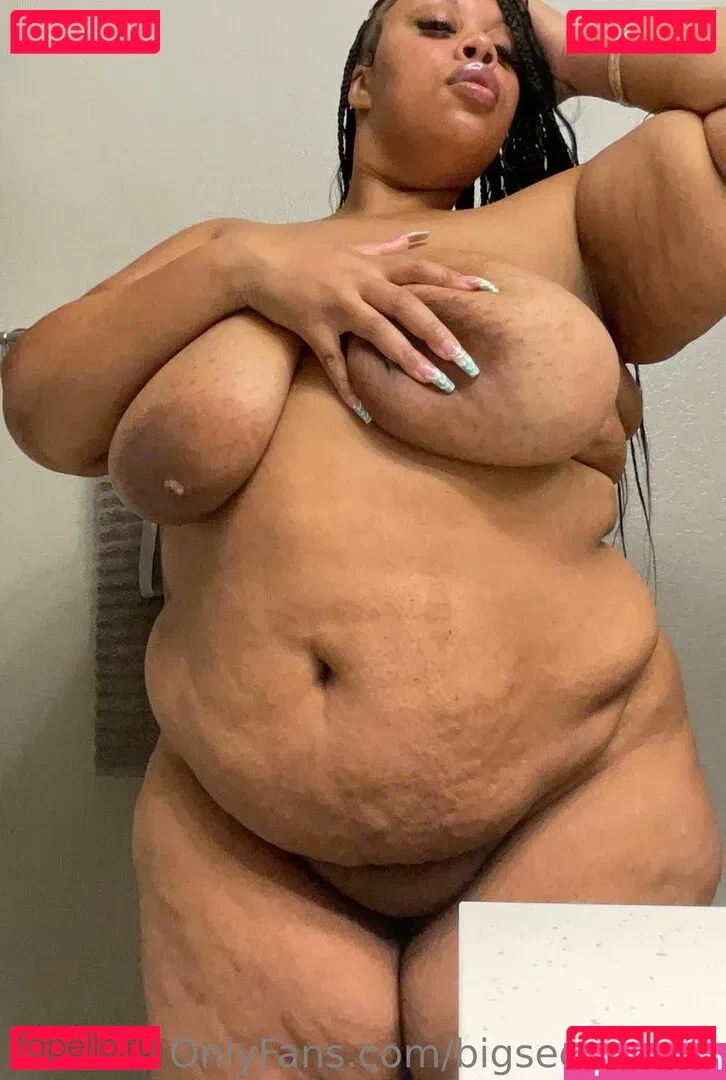 bigseeeeexxy Onlyfans Photo Gallery 