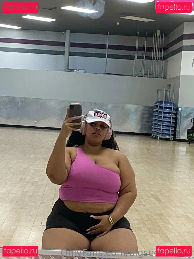 bigseeeeexxy Onlyfans Photo Gallery 