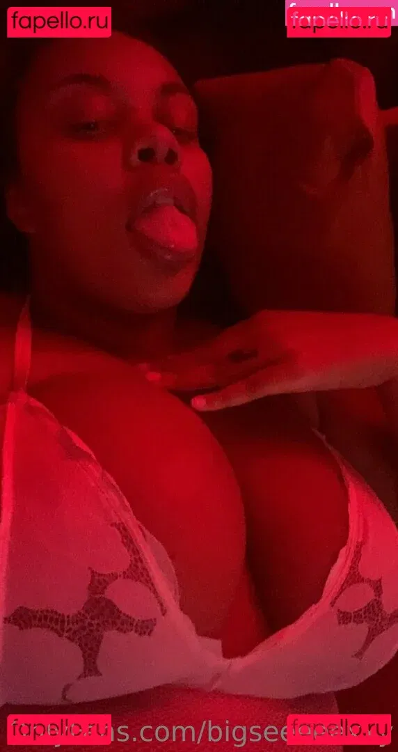 bigseeeeexxy Onlyfans Photo Gallery 