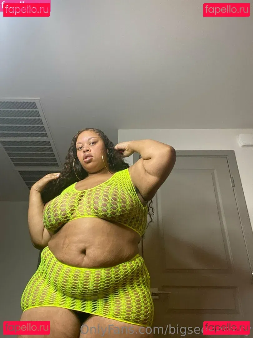 bigseeeeexxy Onlyfans Photo Gallery 