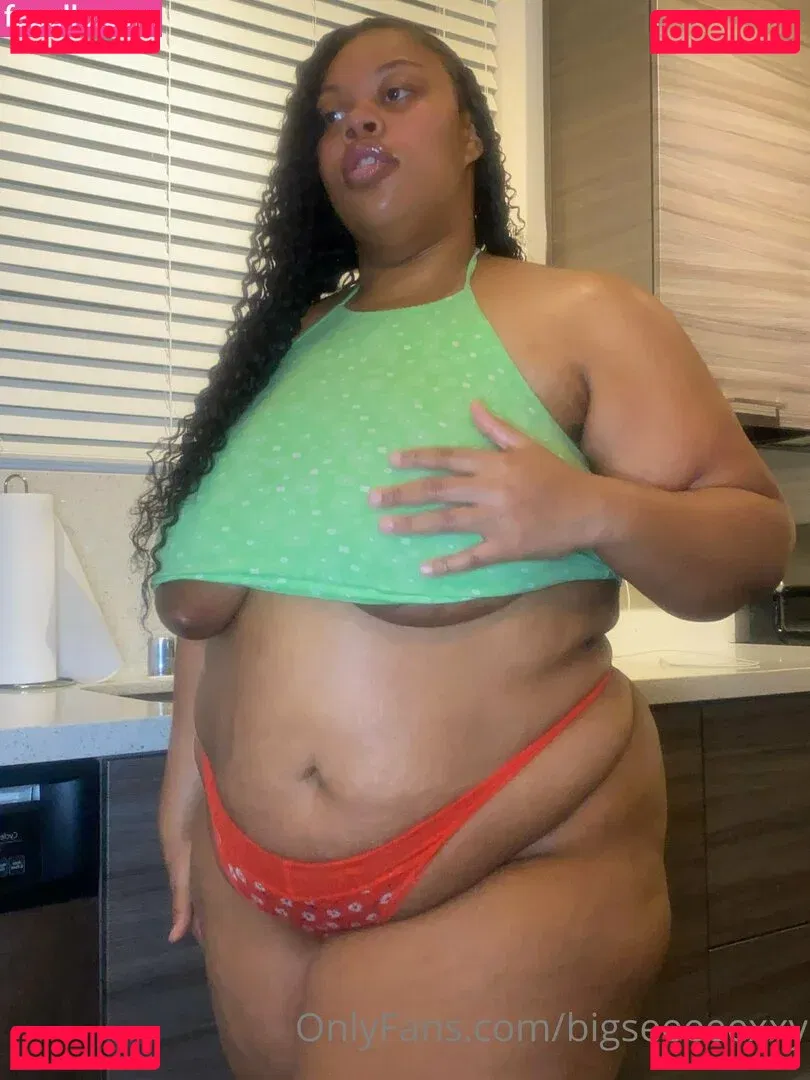 bigseeeeexxy Onlyfans Photo Gallery 