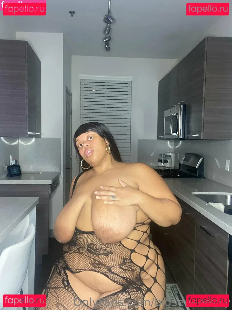 bigseeeeexxy Onlyfans Photo Gallery 