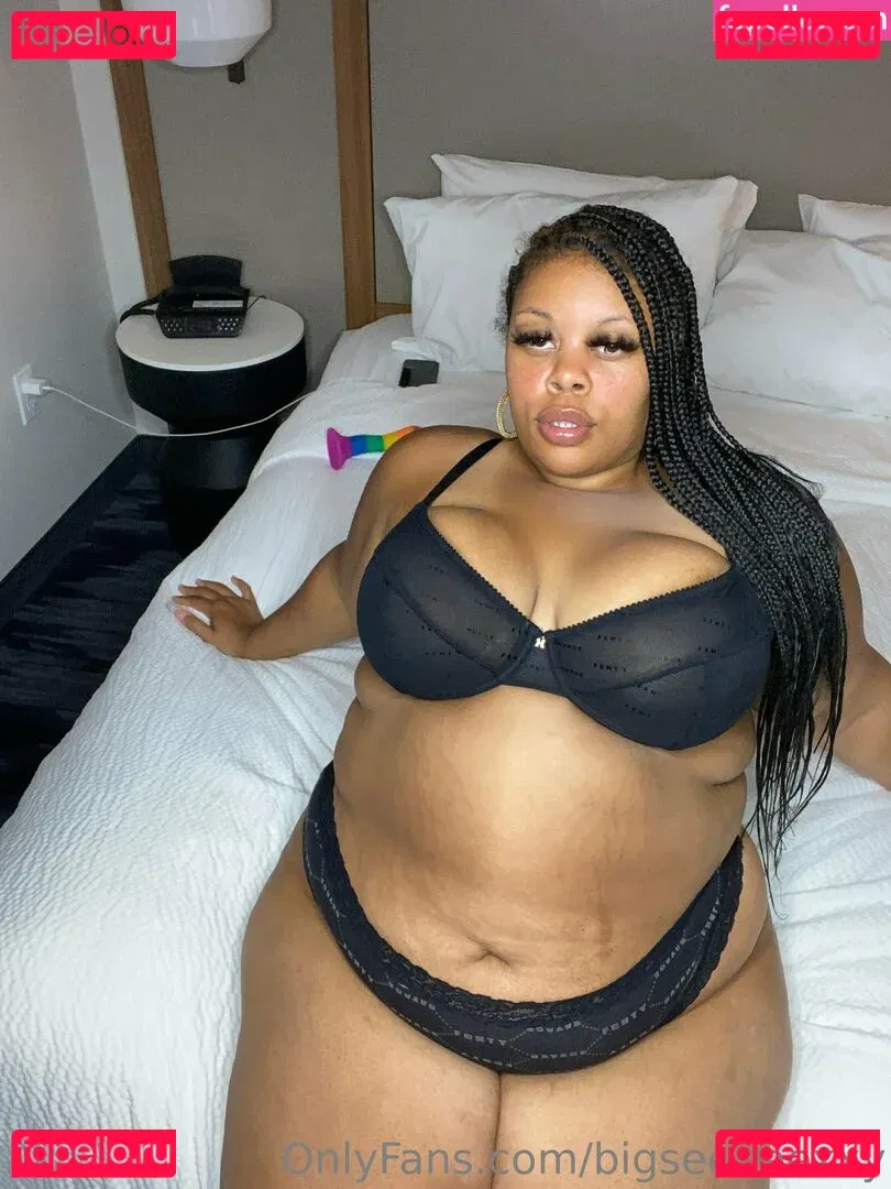 bigseeeeexxy Onlyfans Photo Gallery 