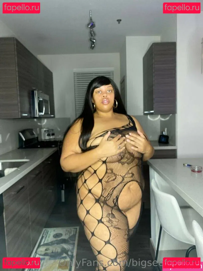 bigseeeeexxy Onlyfans Photo Gallery 