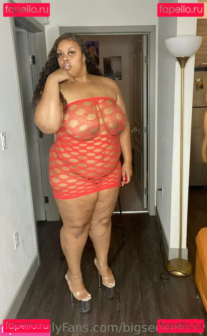 bigseeeeexxy Onlyfans Photo Gallery 