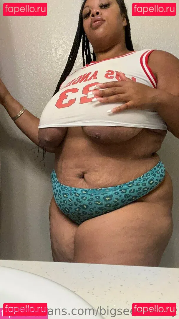 bigseeeeexxy Onlyfans Photo Gallery 