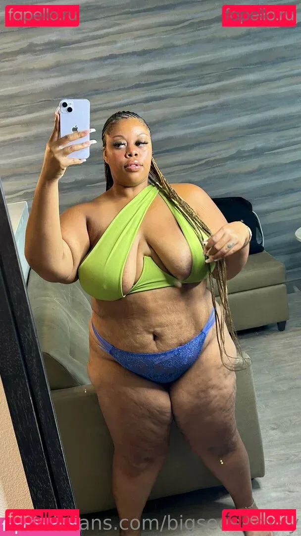 bigseeeeexxy Onlyfans Photo Gallery 