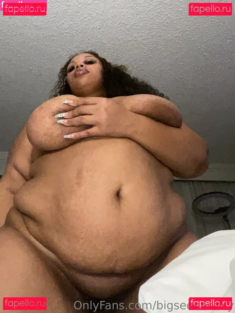 bigseeeeexxy Onlyfans Photo Gallery 