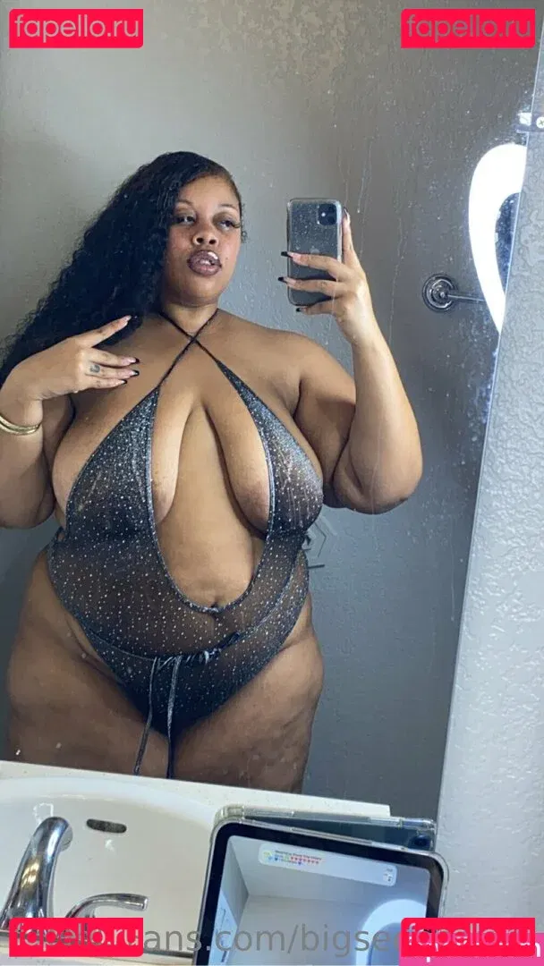 bigseeeeexxy Onlyfans Photo Gallery 