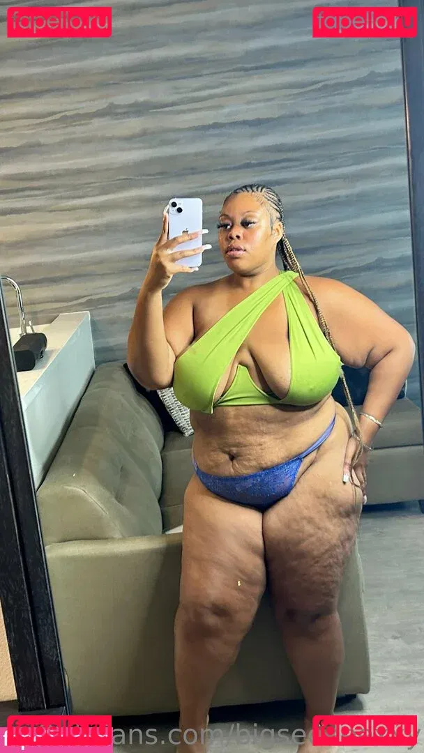 bigseeeeexxy Onlyfans Photo Gallery 