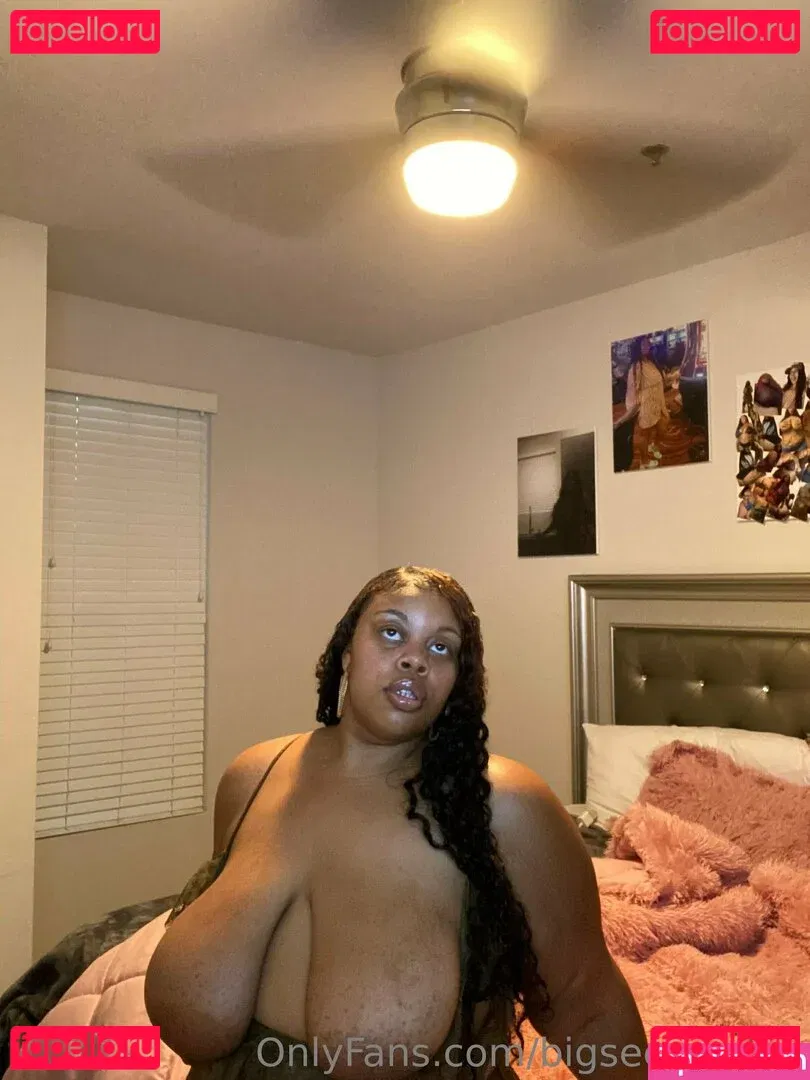 bigseeeeexxy Onlyfans Photo Gallery 