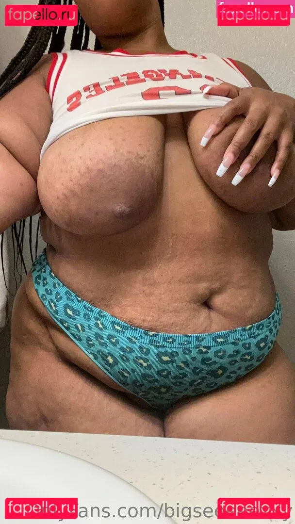 bigseeeeexxy Onlyfans Photo Gallery 