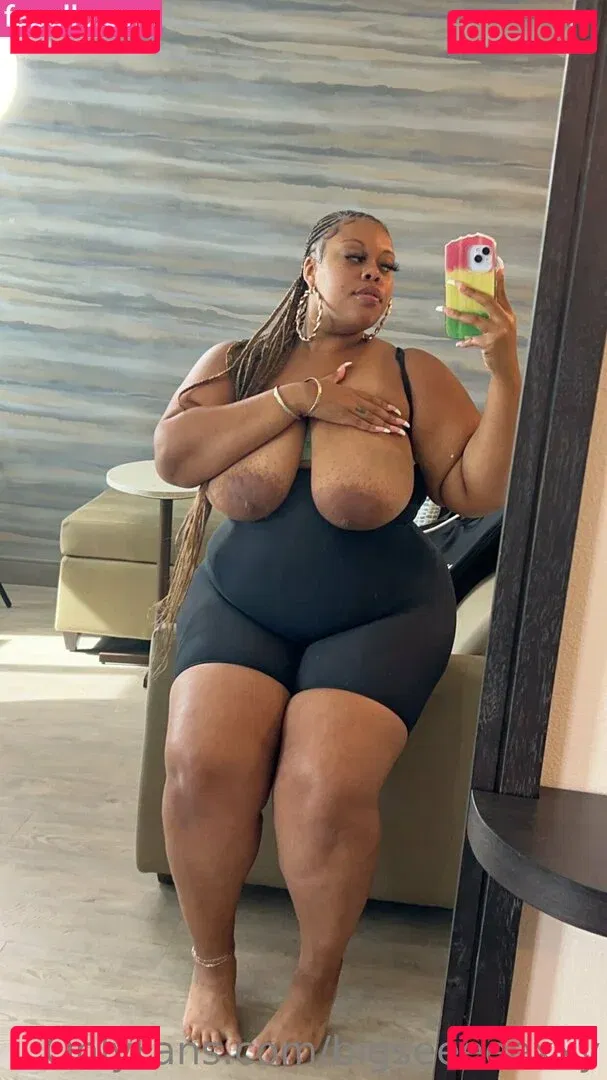 bigseeeeexxy Onlyfans Photo Gallery 