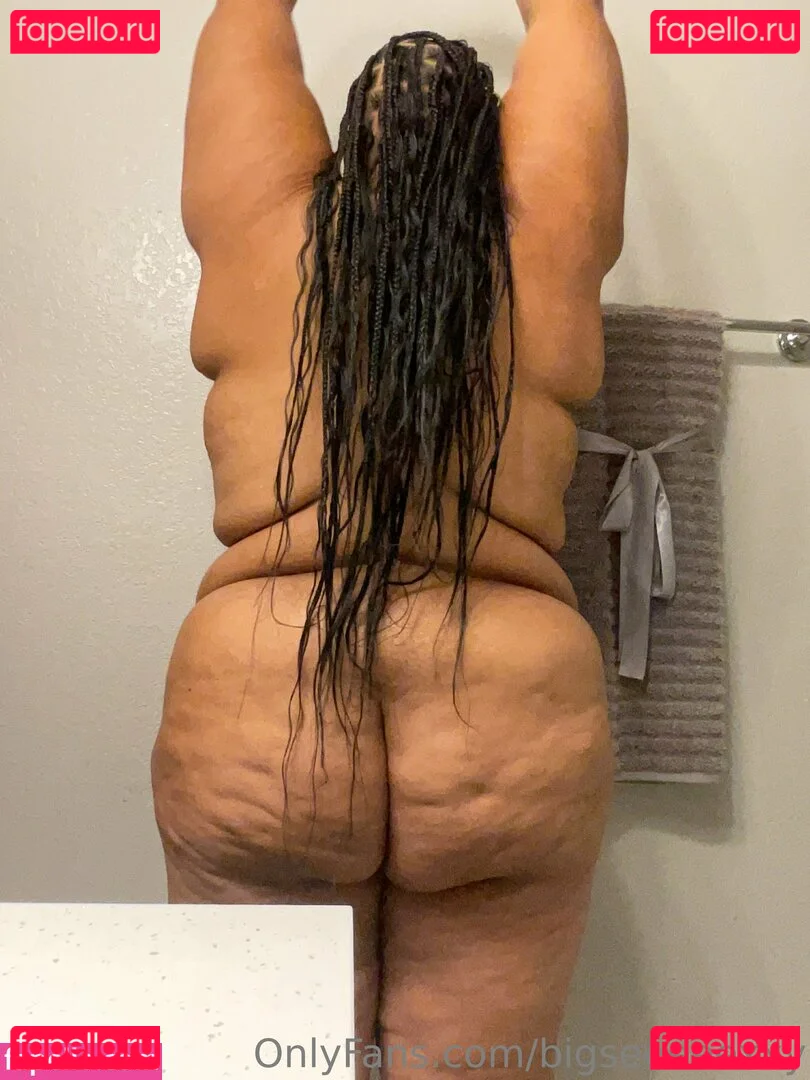 bigseeeeexxy Onlyfans Photo Gallery 