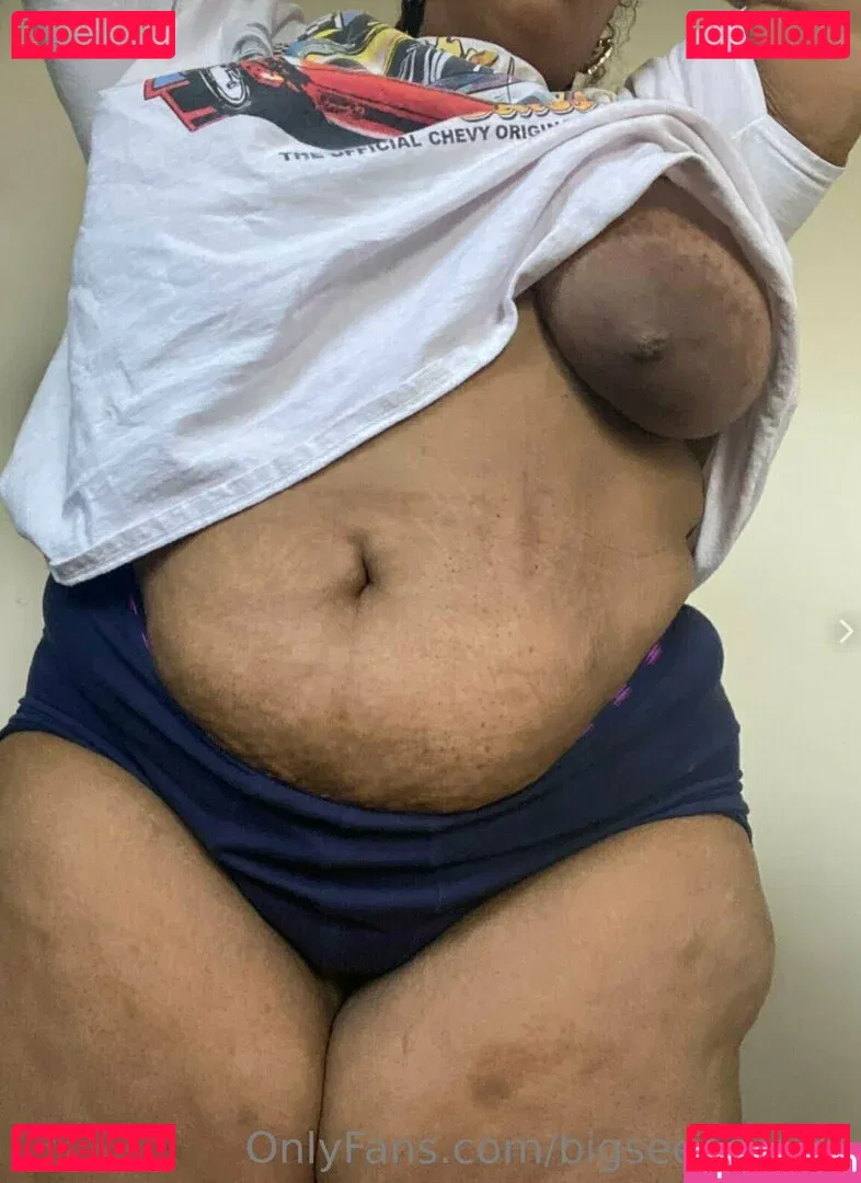 bigseeeeexxy Onlyfans Photo Gallery 