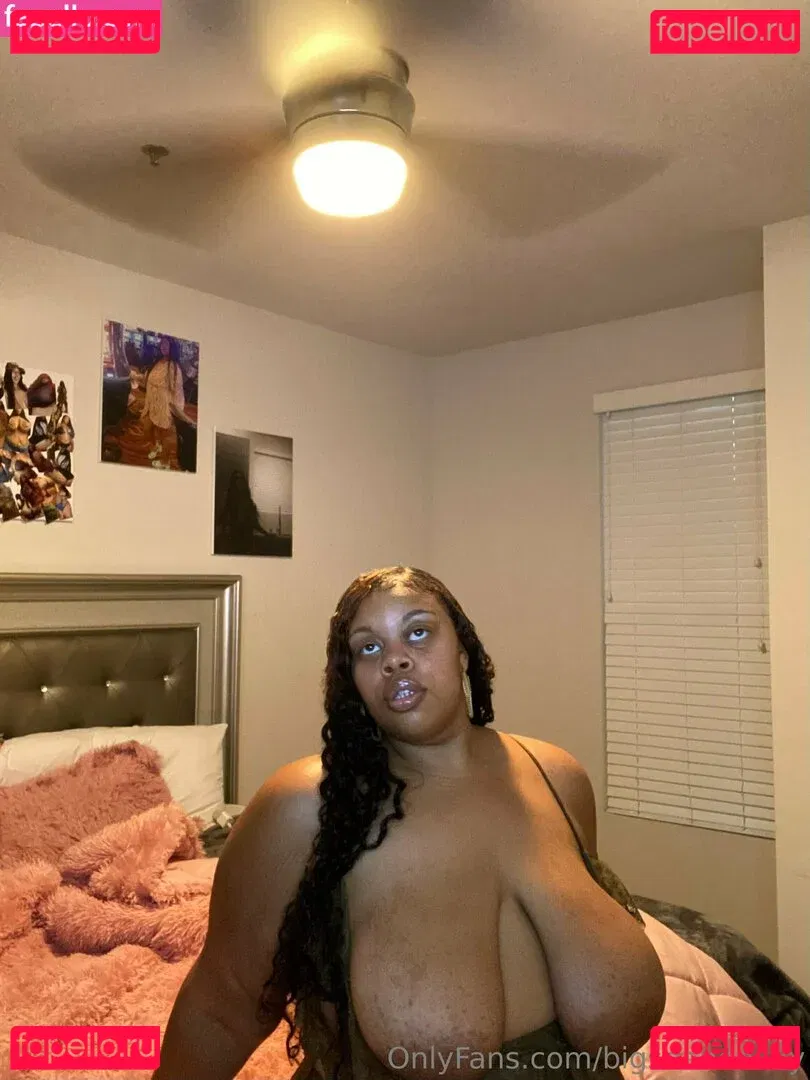 bigseeeeexxy Onlyfans Photo Gallery 